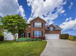 6800 Avensong Ln, Knoxville, TN 37909