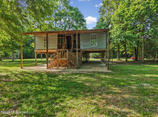 143 Ralphs Dr, Leakesville, MS 39451