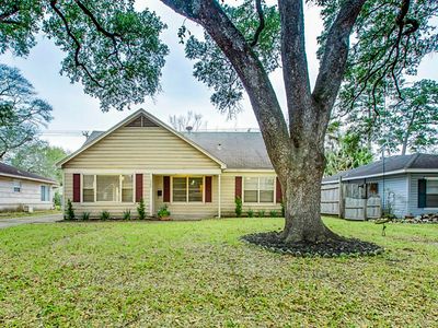 1526 Gardenia Dr, Houston, TX, 77018