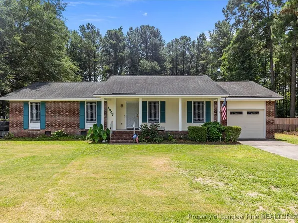 4307 Bridge St, Hope Mills, NC 28348