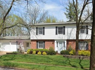 12839 Crab Thicket Ln, Saint Louis, MO 63131