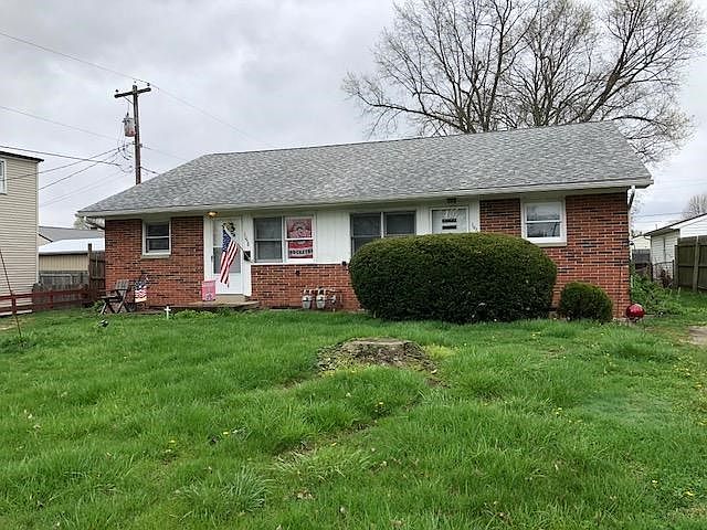 1st image of 1074 Lynwood Ave