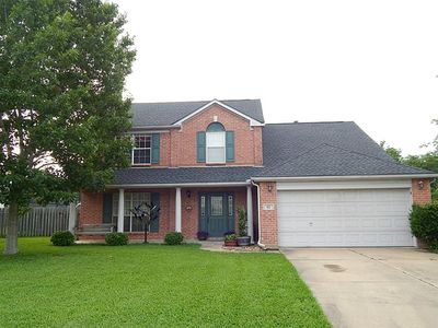 60 Plum Ct, Lake Jackson, TX, 77566