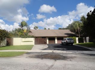 202 SW 29th Ave, Delray Beach, FL 33445