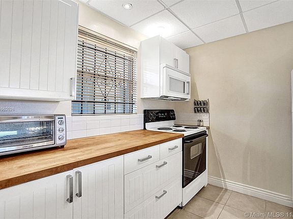 2nd image of 4801 NW 34th St APT 609