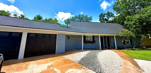 4 bed, 2.0 bath, 1415 sqft, $2,225 — Photo 3