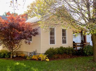 813 E Market St, Bloomington, IL 61701