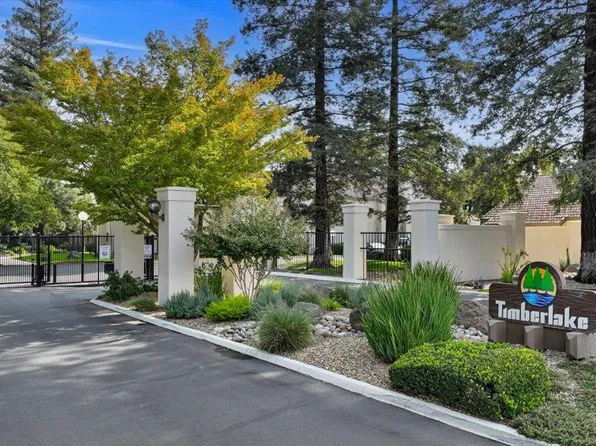 3701 Colonial Dr #23, Modesto, CA 95356