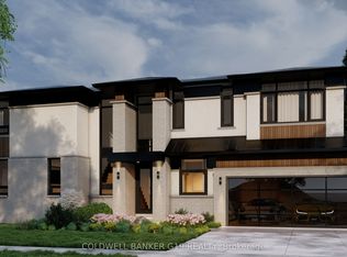 322 Pinetree Way, Mississauga, ON L5G0A2