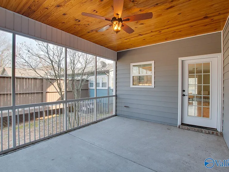1405 Stevens Ave NE — Photo 30