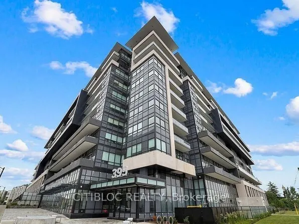 395 Dundas St W #831, Oakville, ON L6M 4L9
