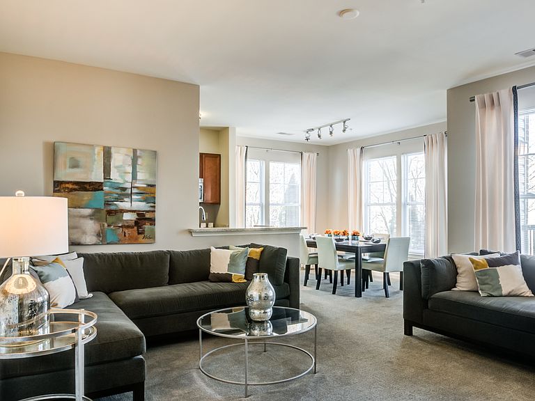 The Manor at Downingtown Apartment Rentals Downingtown, PA Zillow