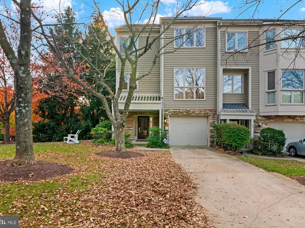 100 Lancefield Rd, Baltimore, MD 21209