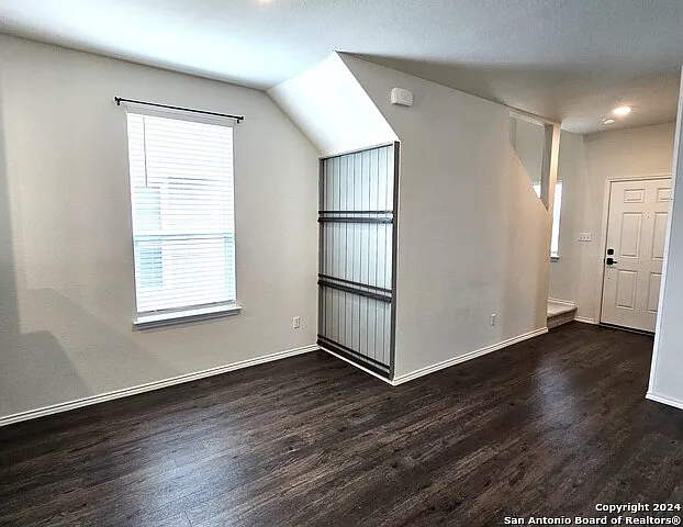 3162 Wild Iris — Photo 26