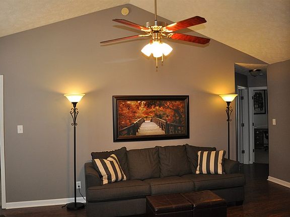 4th image of 5132 Hedera Dr