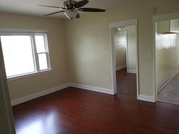 3rd image of 335 20th St