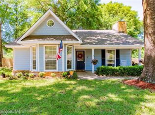 457 Norton Dr, Satsuma, AL 36572