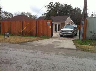 9021 Clarkcrest St, Houston, TX 77063