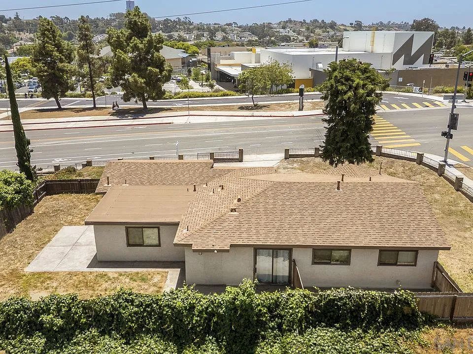 6904 Skyline Dr, San Diego, CA 92114 | Zillow