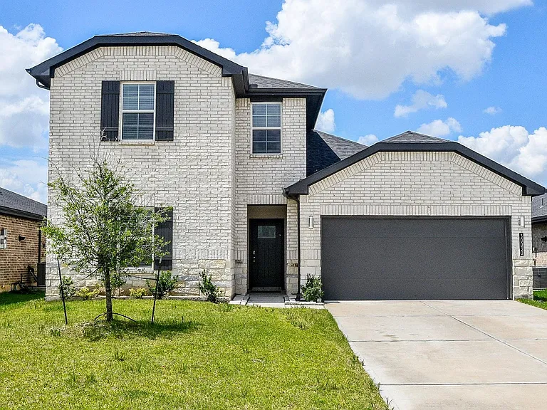 30030 Gallatin River Ln — Photo 1