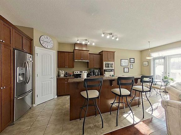 4th image of 1600 N Main St SW #109