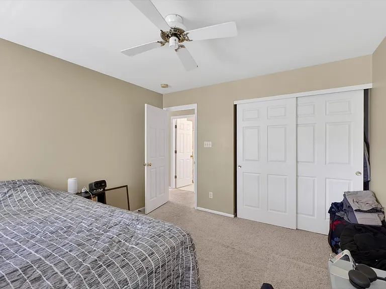 630 Cascade Lake Dr — Photo 18