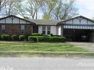 211 Stonewall Dr, Jacksonville, AR 72076