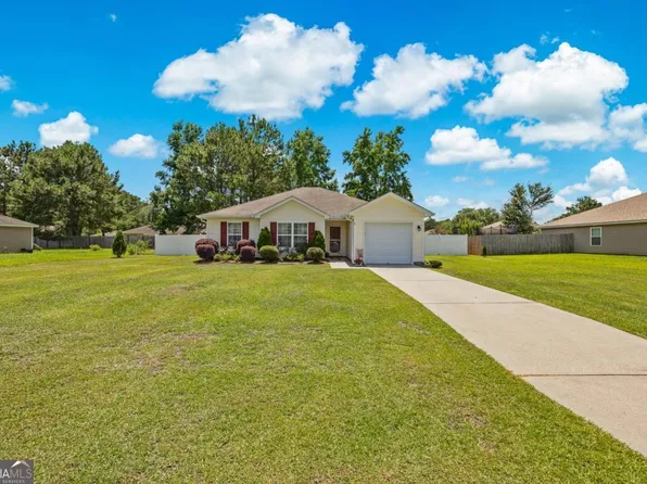 5 Winston Dr, Guyton, GA 31312