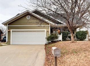 1529 S Evanston Ave, Independence, MO 64052