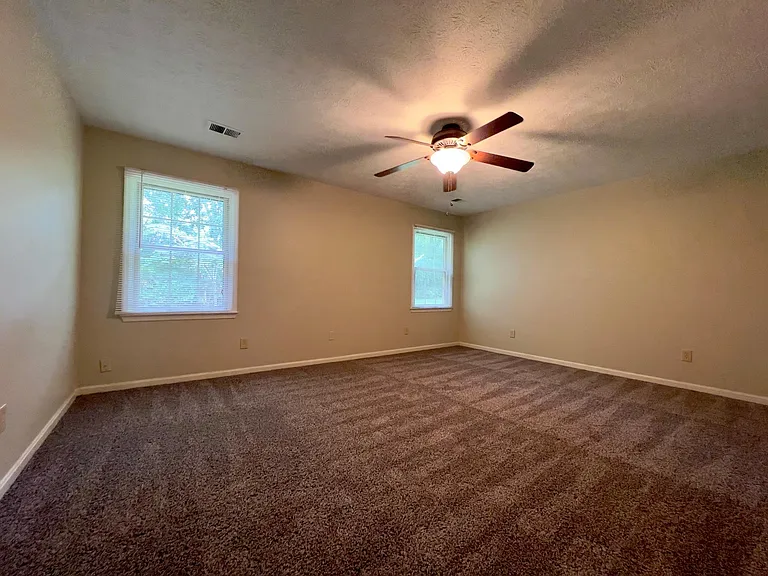 817 Willow Oak Cir — Photo 12