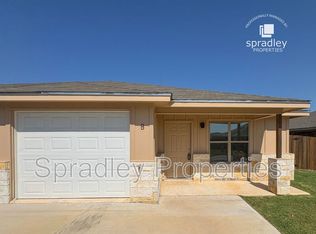 1008B Llano Ct, Belton, TX 76513