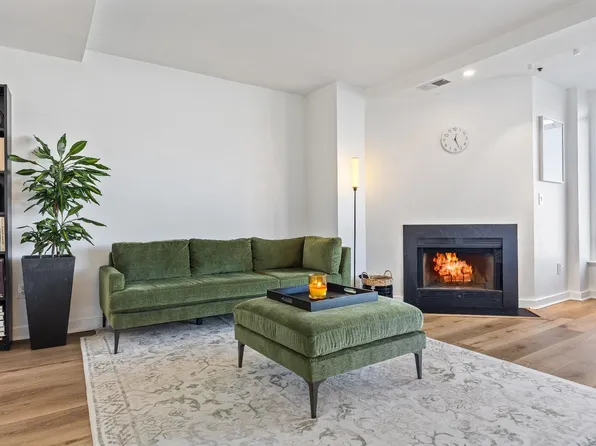 600 Harbor Boulevard image 1 of 16