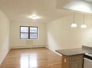33-21 34th Ave #2, Astoria, NY 11106