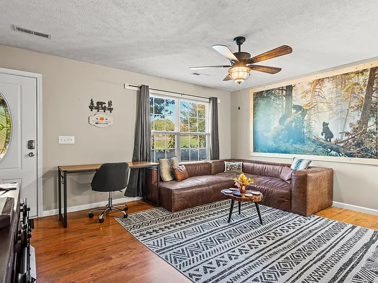 1430 William Holt Blvd — Photo 3