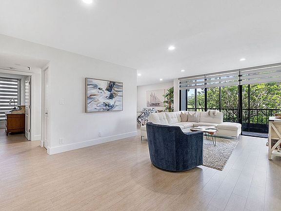 2nd image of 6805 Willow Wood Drive #5011