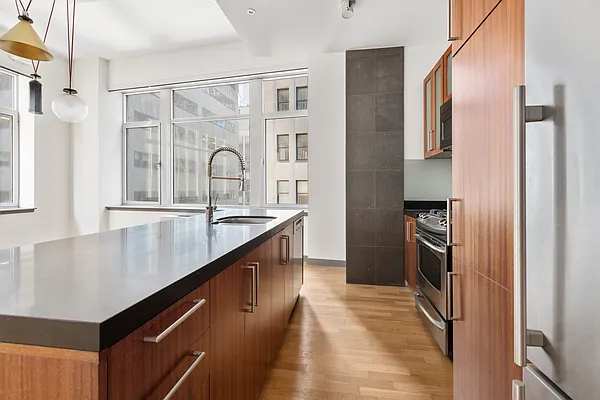 Sold by Compass | media 2