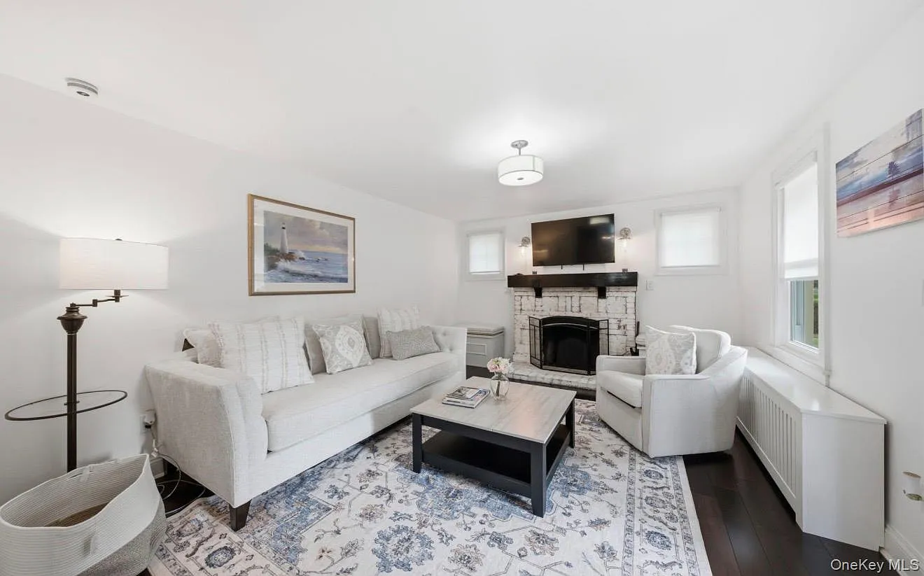 3 bed, 1164 sqft, $4,250 — Photo 4