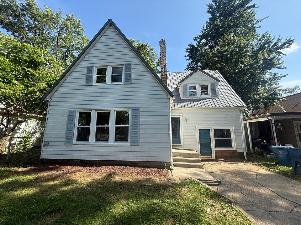 1st image of 125 E Glenwood Ave
