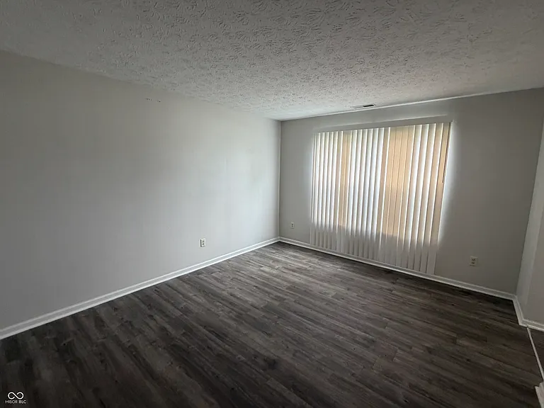 411 Garden Grace Dr — Photo 23