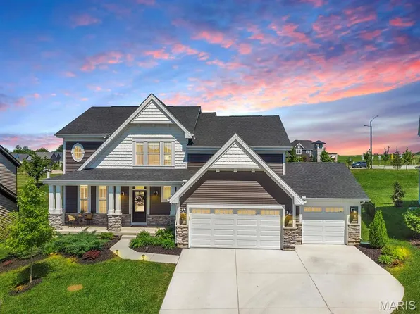 407 Burnley Dr, O'Fallon, MO 63368