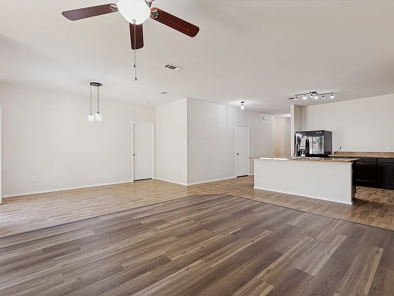 11117 Kenny Dr — Photo 3