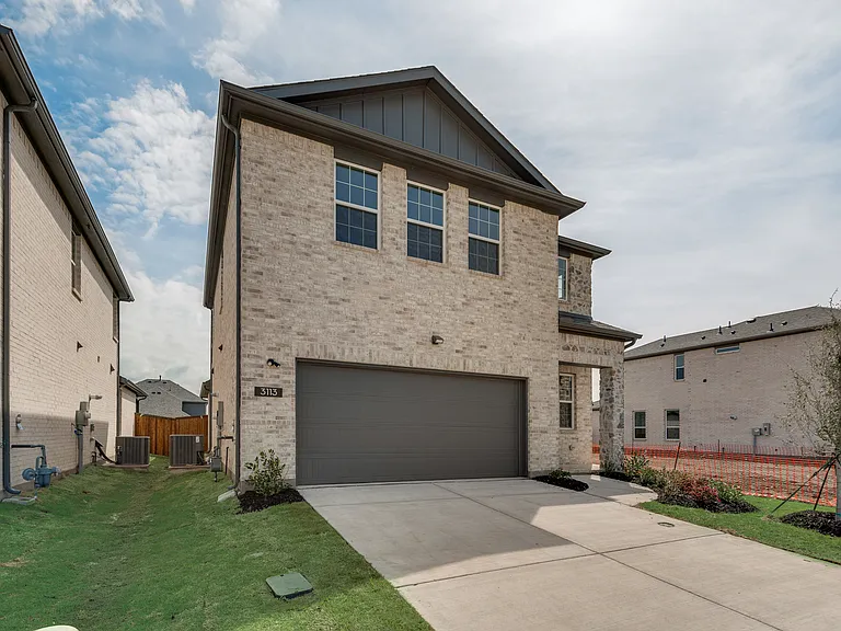 3113 Cordelia Dr — Photo 23