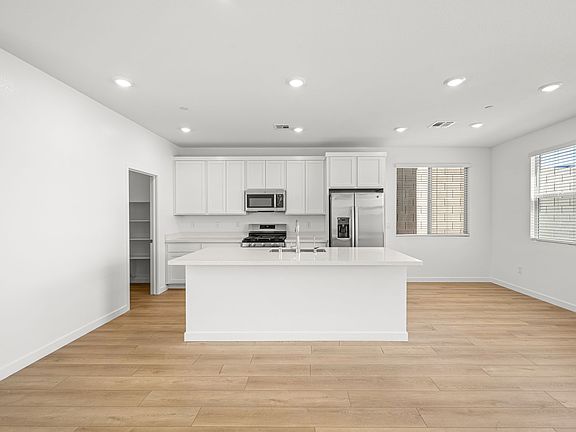 5 web or mls Lennar 1444 GREAT SNIPE AVE 5