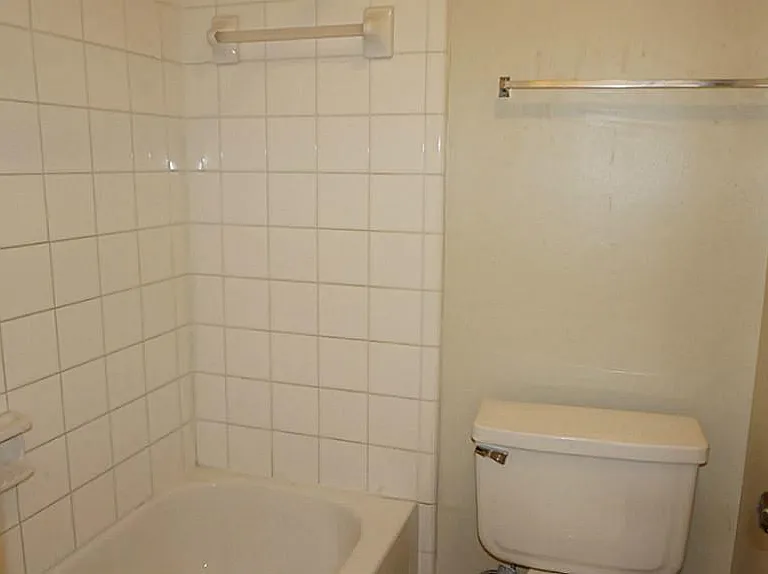 9219 Carousel Ln — Photo 21