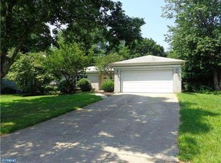 9 Birchwood Park Dr S, Cherry Hill, NJ 08003