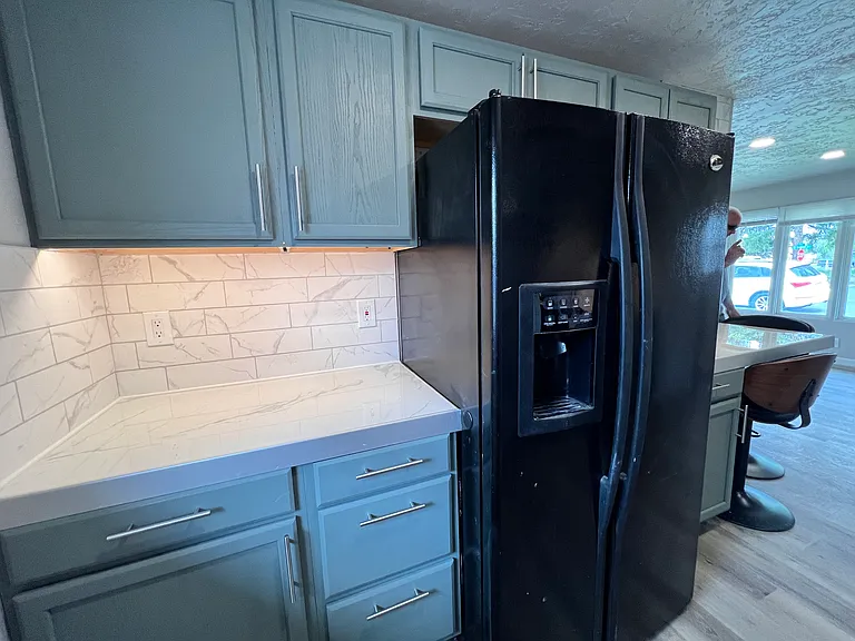 405 SE Dunham St #405 — Photo 4