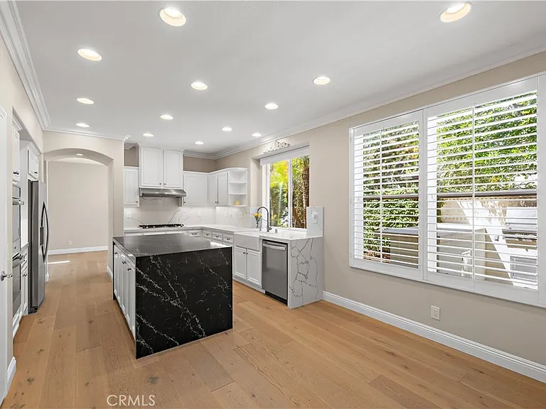 5 Jackson Ct — Photo 5
