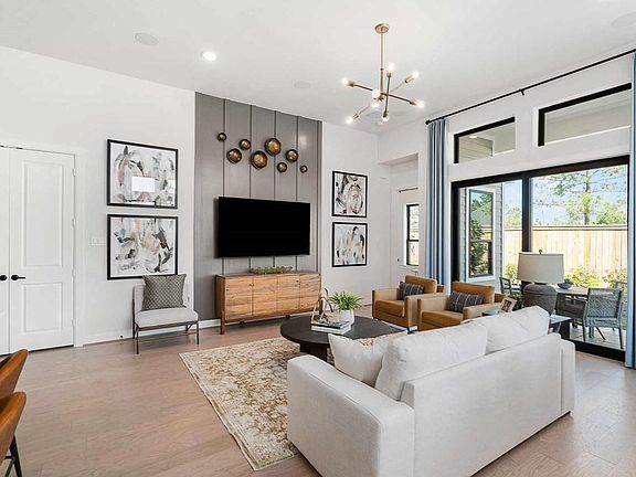 7th image of this home
