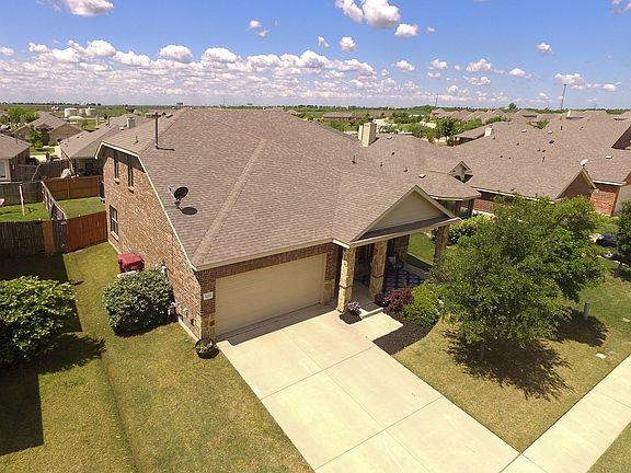 4th image of 1221 Cedar Cove Pl