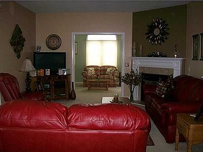 5th image of 6490 Meadowland Cir